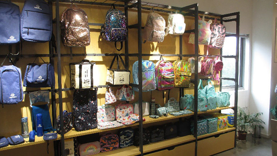 Dongguan Fangxin Gift Manufacturing Co., Ltd. fabriek productielijn